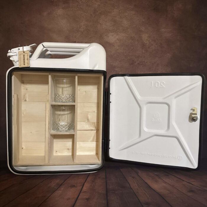 Bílý Kanystr bar (Třetinkový model) - Obrázek 6